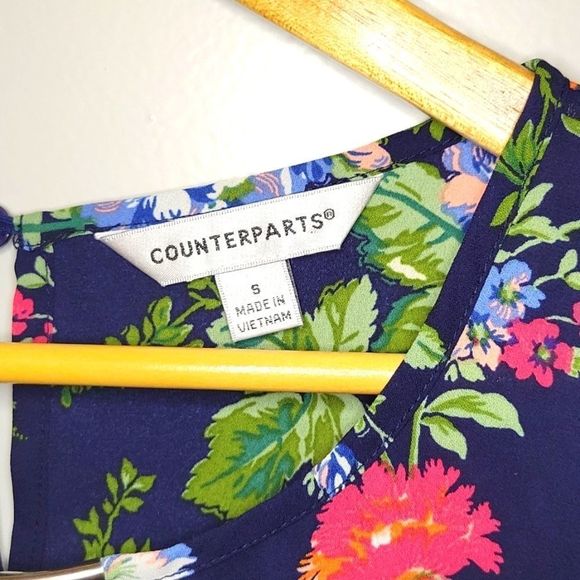 Counterparts size S flowered blouse - Picture 3 of 6